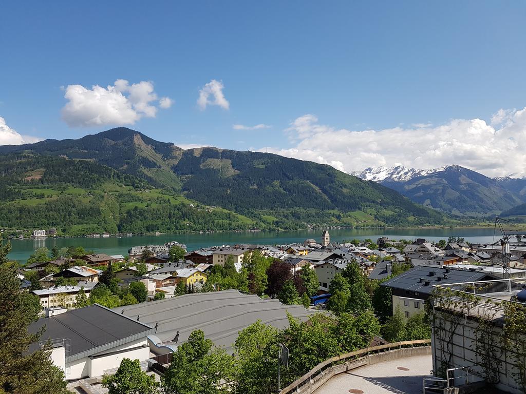 Appartement The Good View By All In One Apartments Zell am See Exterior photo